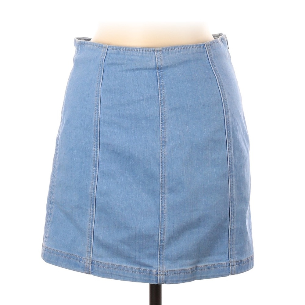 Kendall and Kylie blue skirt